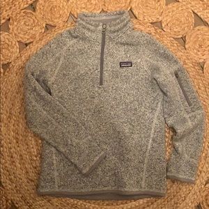 Kids Patagonia sweatshirt size L in kids